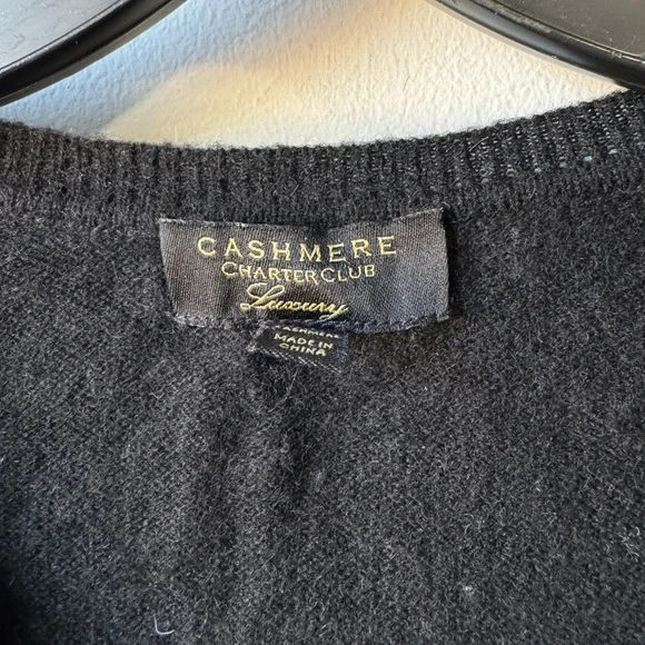 Charter Club Luxury Cashmere Men's Black V-Neck Sweater - Picture 7 of 7